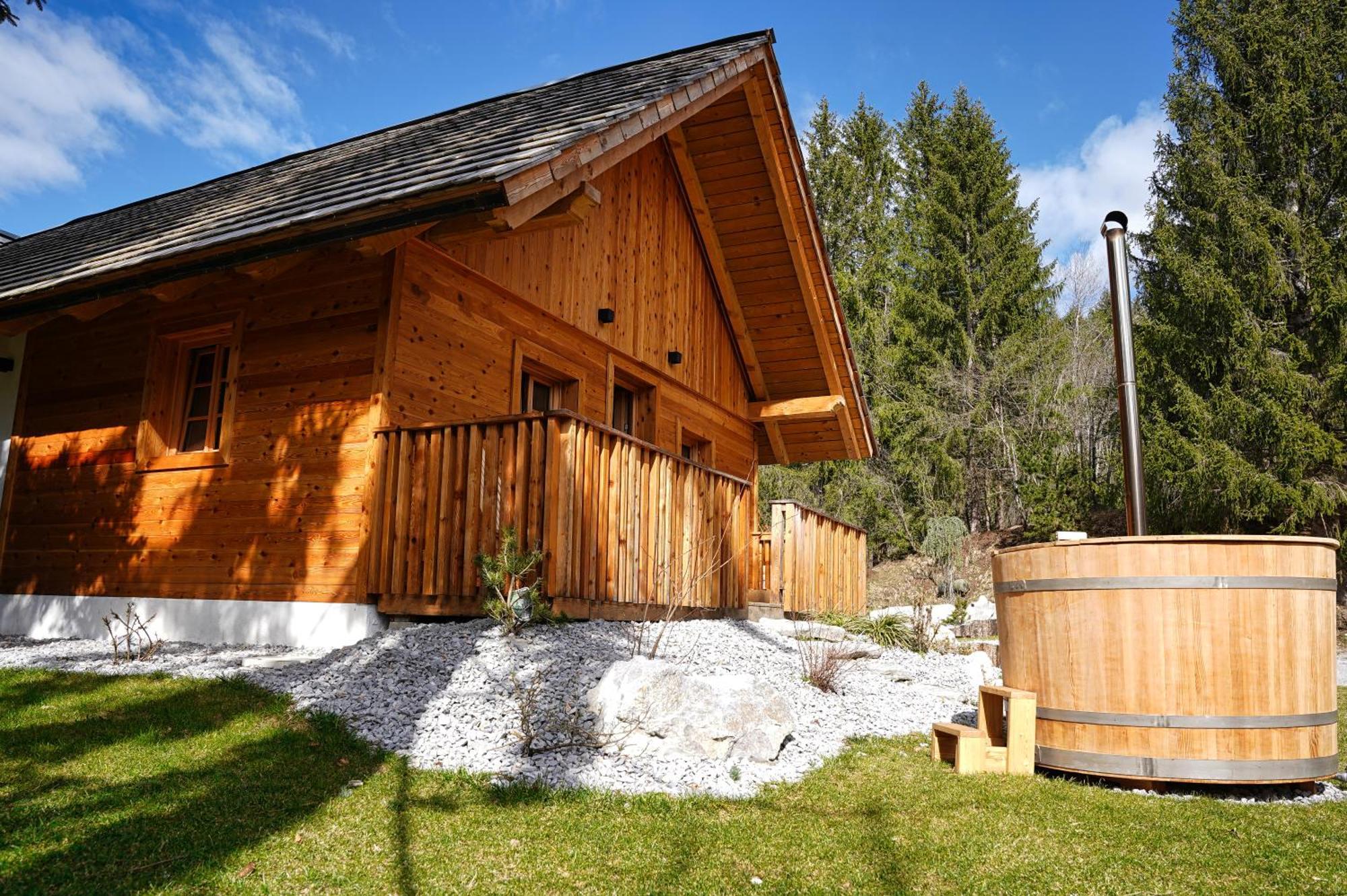 Alpine Retreat Apartments Surc Rateče Eksteriør billede