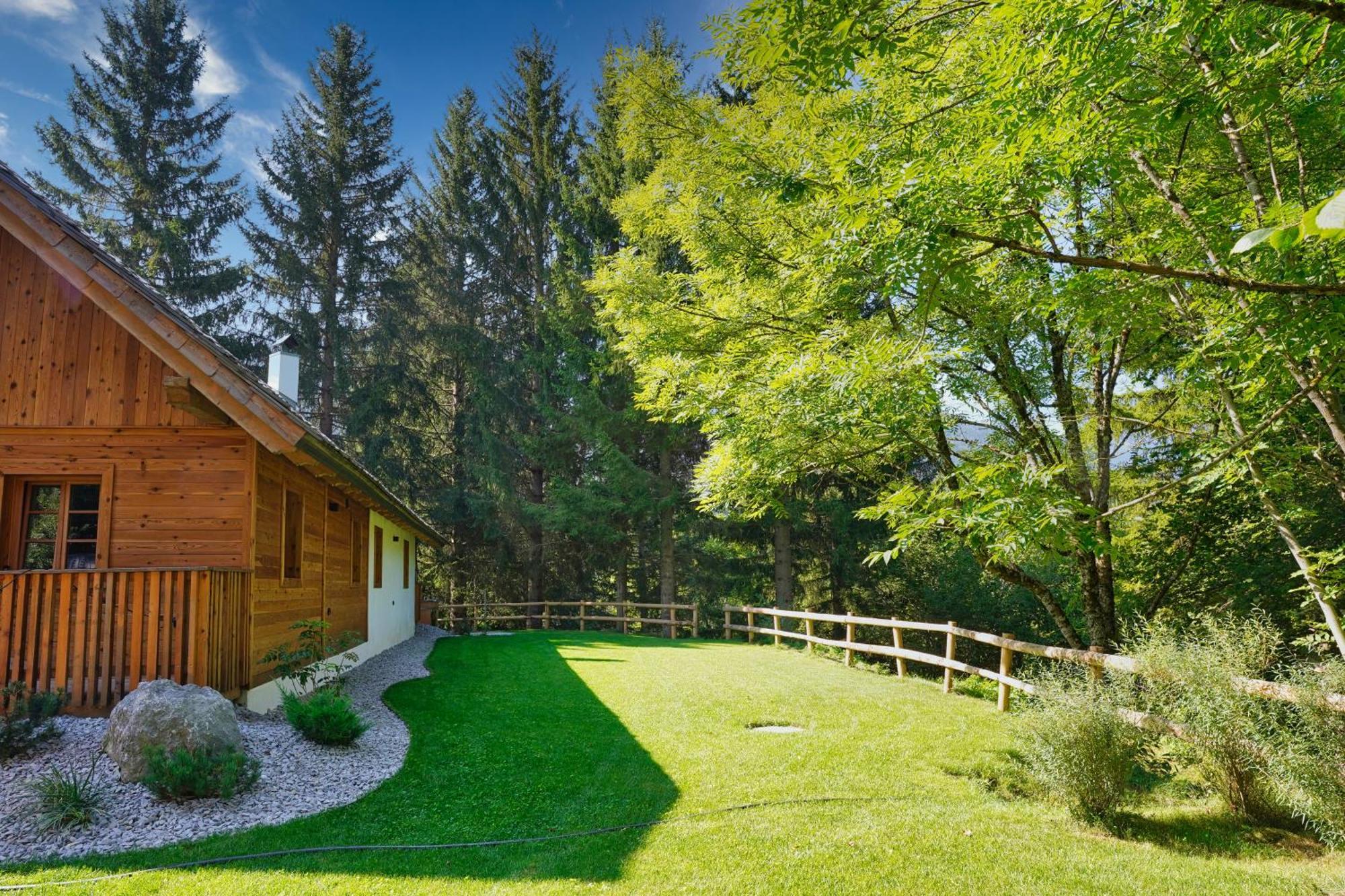 Alpine Retreat Apartments Surc Rateče Eksteriør billede