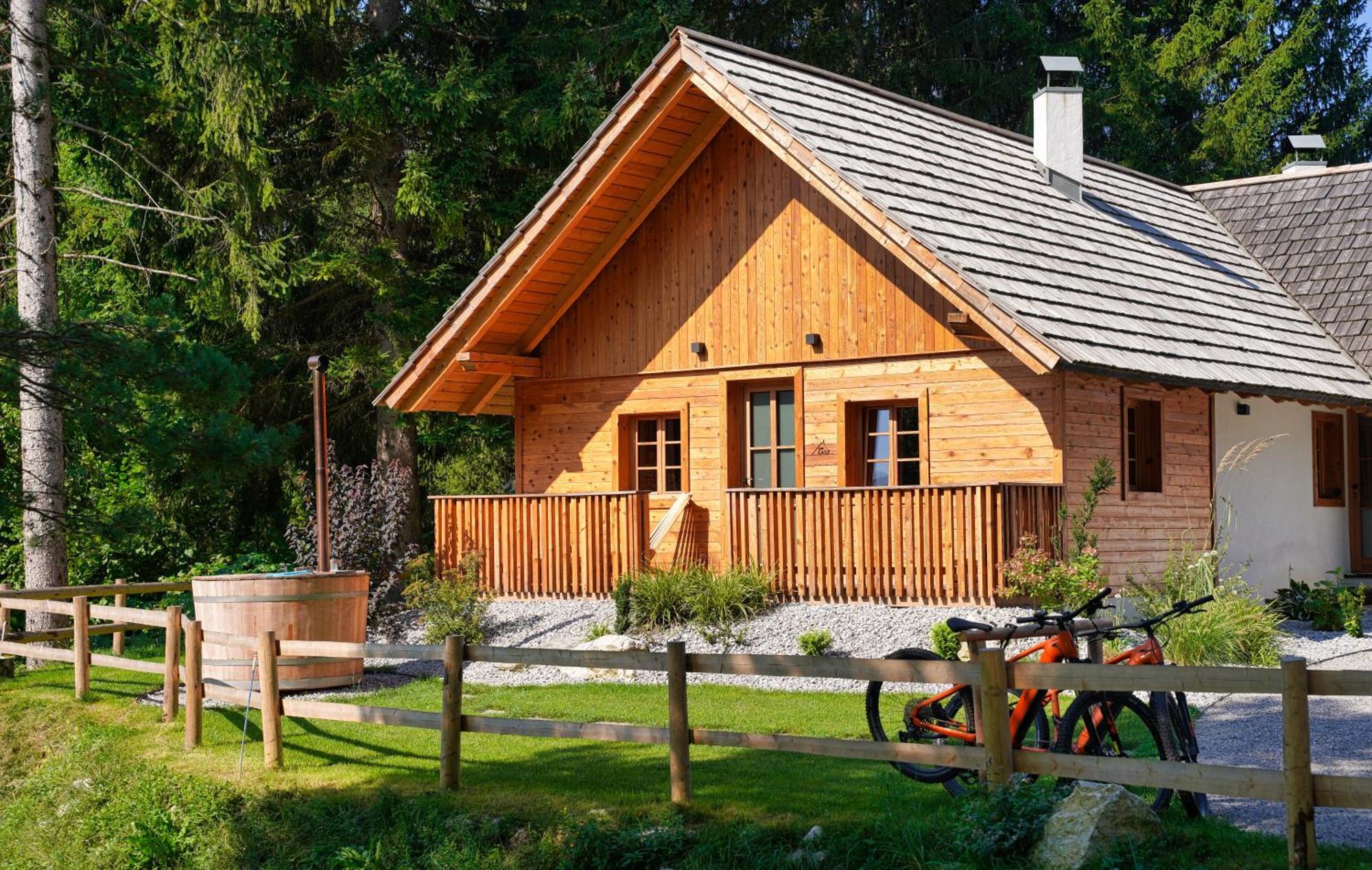 Alpine Retreat Apartments Surc Rateče Eksteriør billede